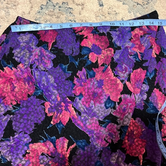 French Laundry Leopard Floral and Lace A-Line Maxi Skirt - Picture 7 of 11